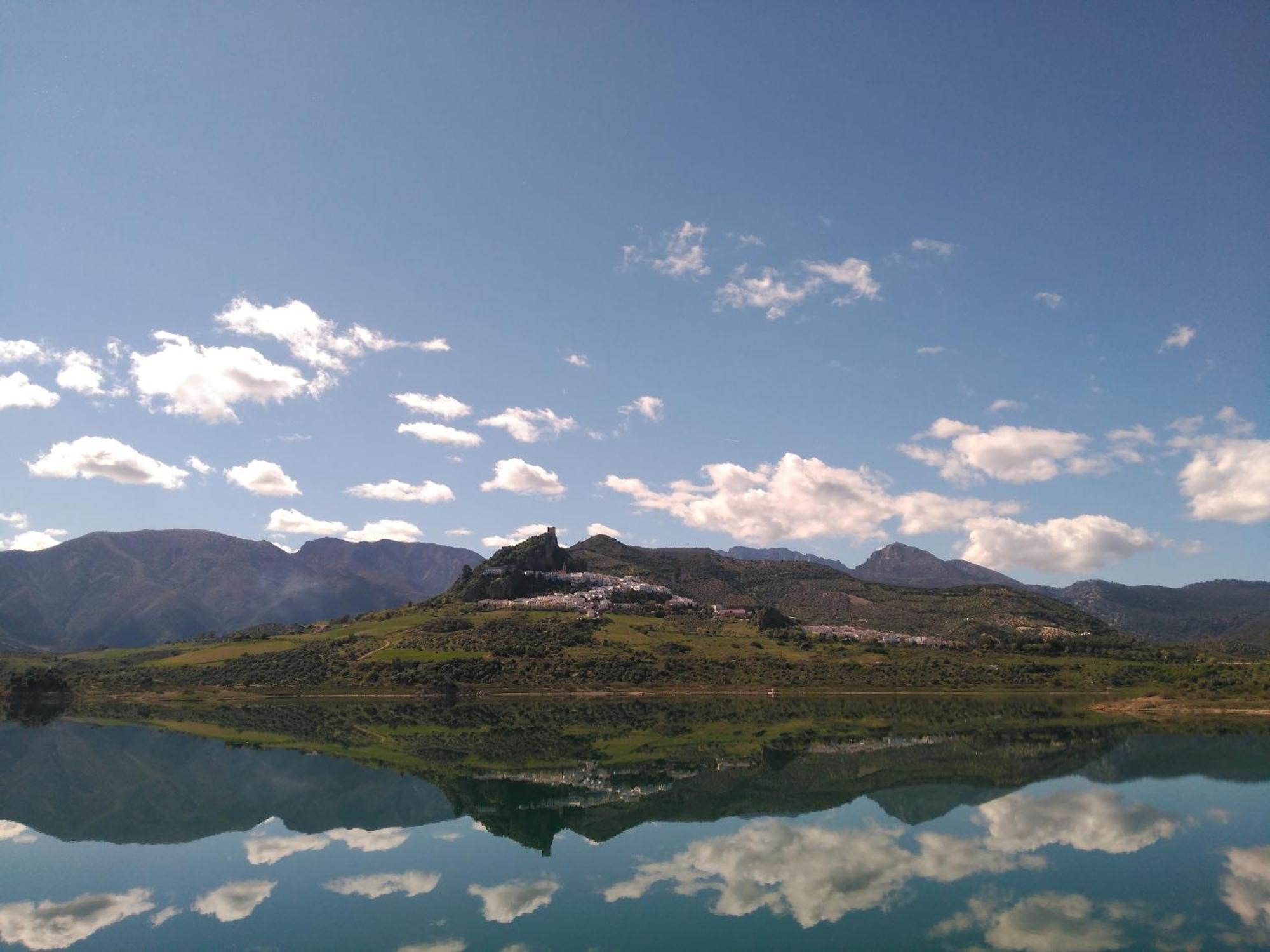 Penzion Casa Alucema Zahara De La Sierra Exteriér fotografie
